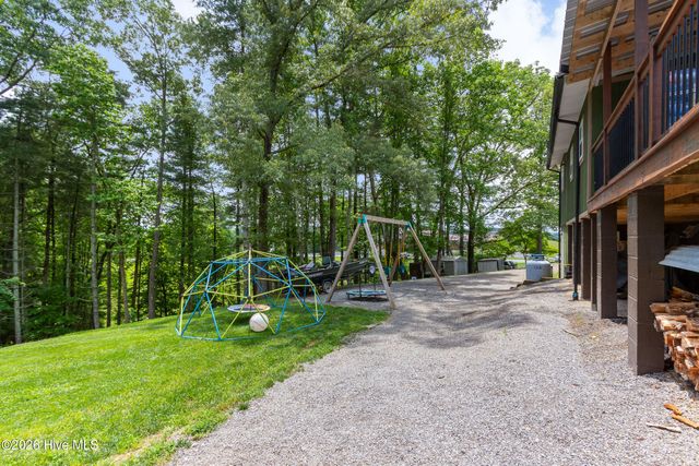 349 Chalet Circle, Murphy, NC 28906