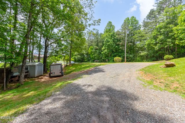 349 Chalet Circle, Murphy, NC 28906