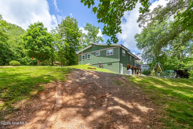 349 Chalet Circle, Murphy, NC 28906
