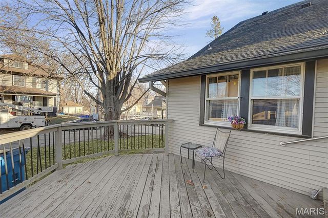 3322 Jackson Street, Alton, IL 62002