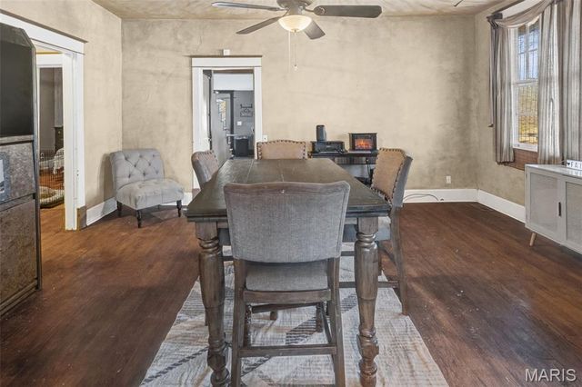 3322 Jackson Street, Alton, IL 62002