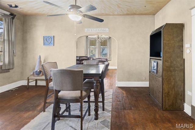 3322 Jackson Street, Alton, IL 62002