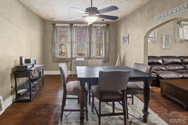 3322 Jackson Street, Alton, IL 62002