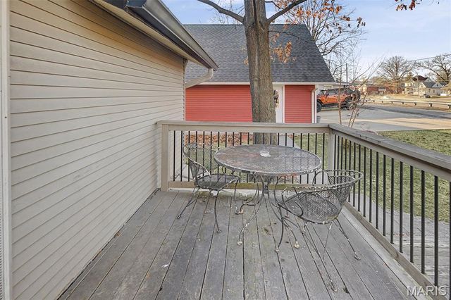 3322 Jackson Street, Alton, IL 62002