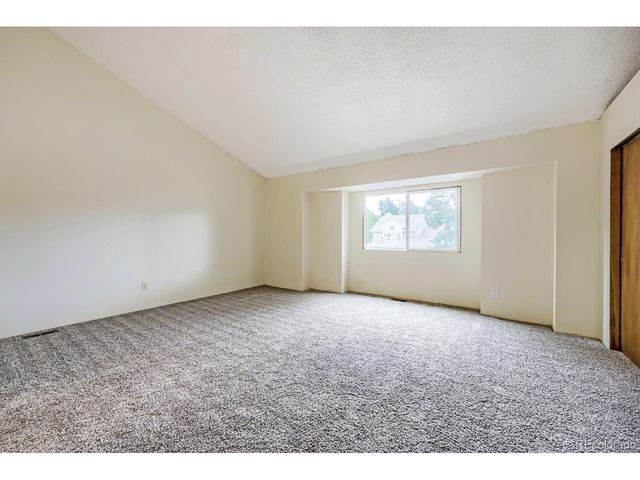 10525 Hobbit Ln, Westminster, CO 80031