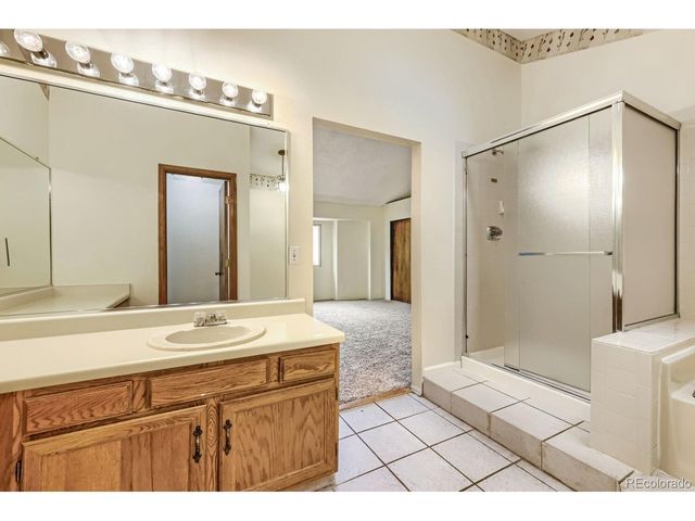 10525 Hobbit Ln, Westminster, CO 80031