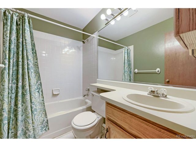 10525 Hobbit Ln, Westminster, CO 80031