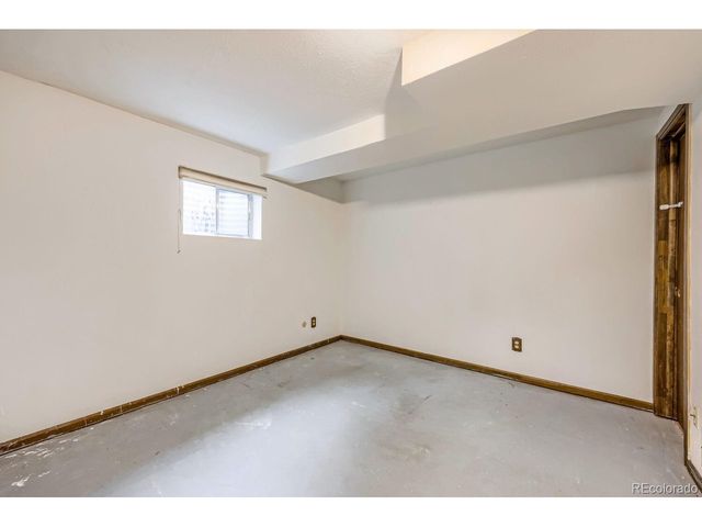 10525 Hobbit Ln, Westminster, CO 80031