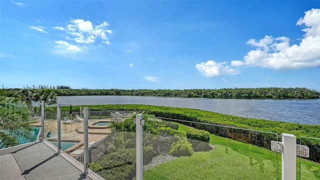 11 TIDY ISLAND BOULEVARD 11, Bradenton, FL 34210