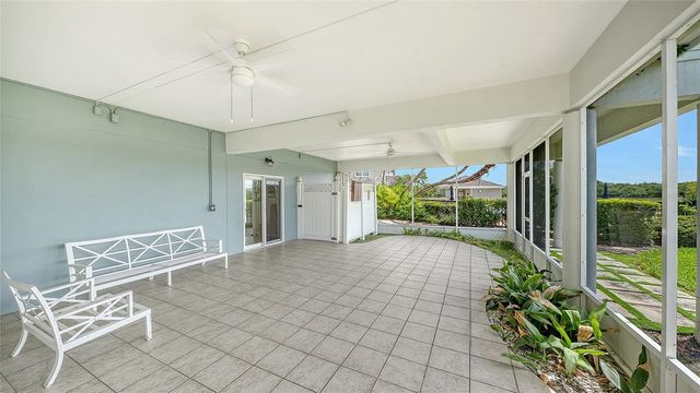 11 TIDY ISLAND BOULEVARD 11, Bradenton, FL 34210