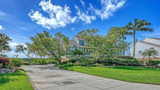 11 TIDY ISLAND BOULEVARD 11, Bradenton, FL 34210