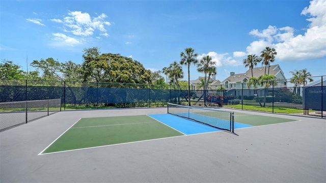 11 TIDY ISLAND BOULEVARD 11, Bradenton, FL 34210