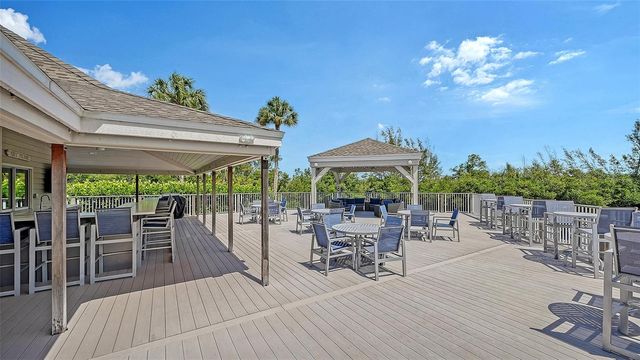 11 TIDY ISLAND BOULEVARD 11, Bradenton, FL 34210