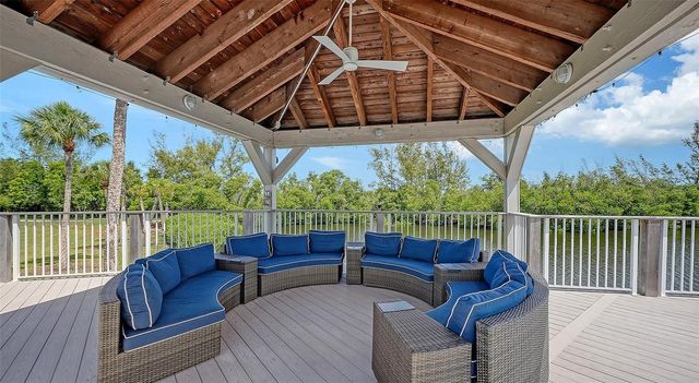 11 TIDY ISLAND BOULEVARD 11, Bradenton, FL 34210