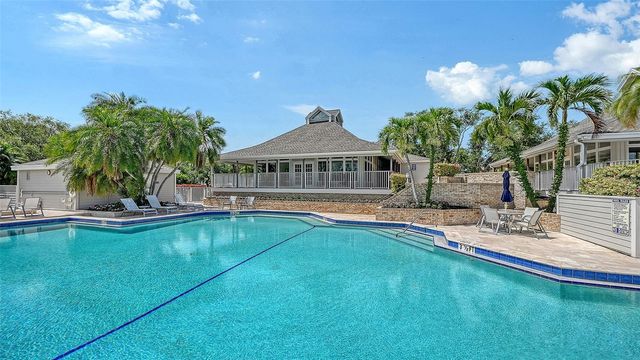 11 TIDY ISLAND BOULEVARD 11, Bradenton, FL 34210