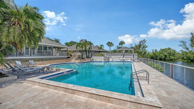 11 TIDY ISLAND BOULEVARD 11, Bradenton, FL 34210