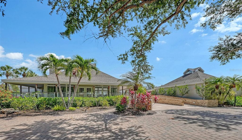 Image 75 of property listing at 11 TIDY ISLAND BOULEVARD 11, Bradenton, FL 34210