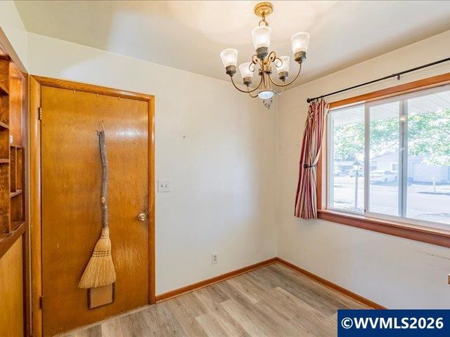 1051 24th Av SE, Albany, OR 97322