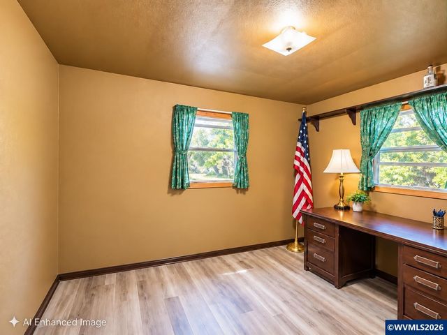 1051 24th Av SE, Albany, OR 97322