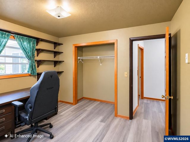 1051 24th Av SE, Albany, OR 97322