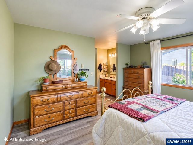 1051 24th Av SE, Albany, OR 97322