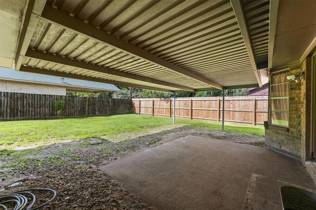 308 Cherry Creek Road, Dayton, TX 77535