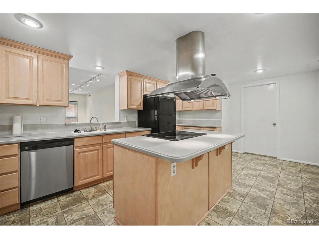 1777 Larimer St 708, Denver, CO 80202