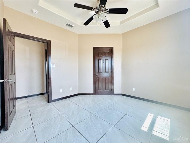 424 Hawk Street, Sullivan City, TX 78595