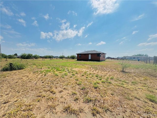 424 Hawk Street, Sullivan City, TX 78595