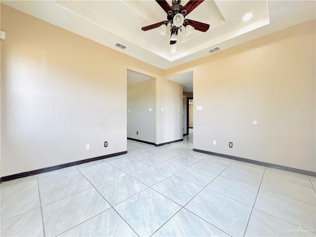 424 Hawk Street, Sullivan City, TX 78595