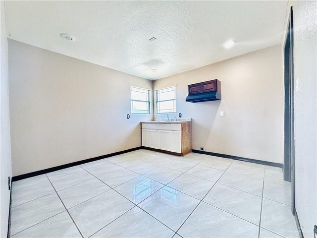 424 Hawk Street, Sullivan City, TX 78595