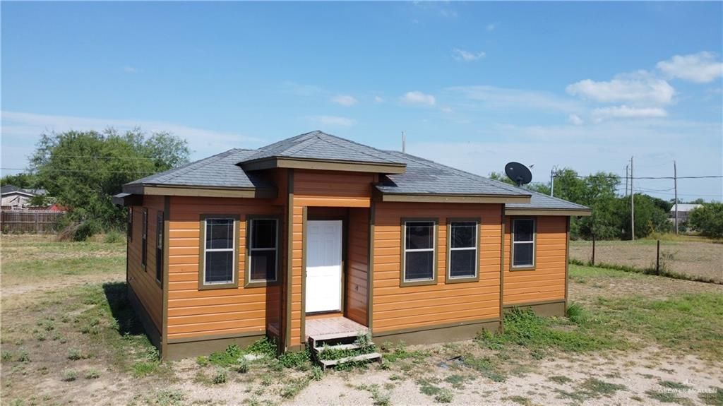 424 Hawk Street, Sullivan City, TX 78595