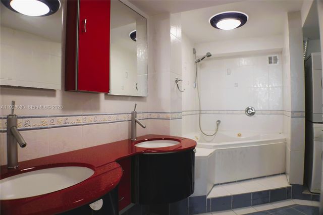 1833 S Ocean Dr 1807, Hallandale Beach, FL 33009