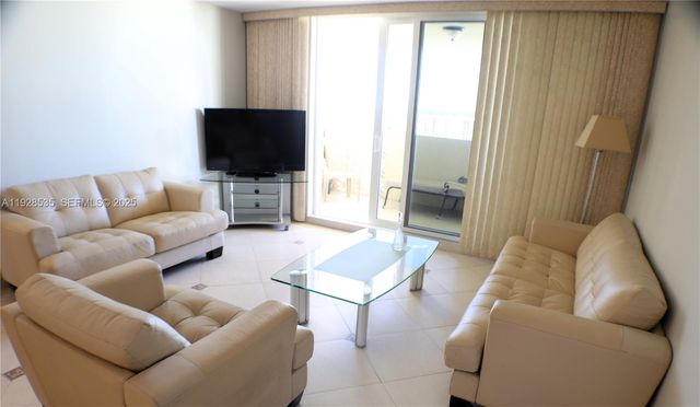 1833 S Ocean Dr 1807, Hallandale Beach, FL 33009