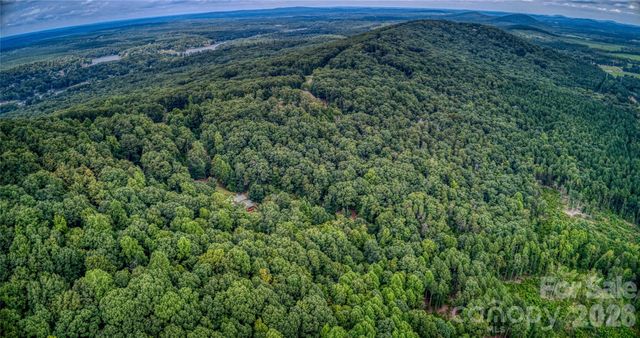 1996 Sierra Trace Road, Denton, NC 27239