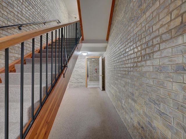 8650 Laporte Avenue 1A, Burbank, IL 60459