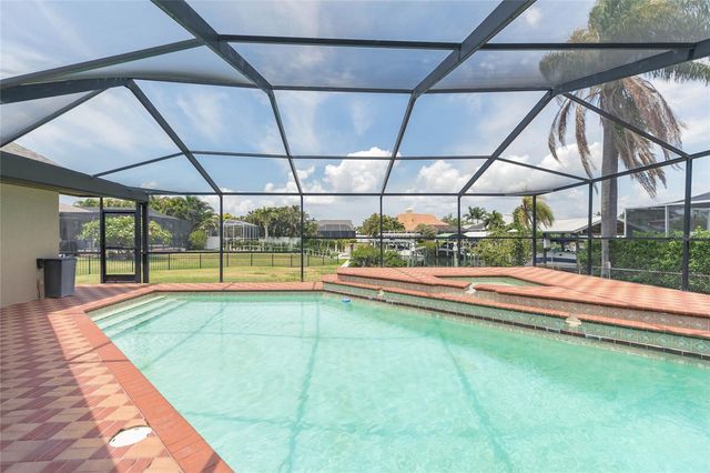 6602 SEABIRD WAY, Apollo Beach, FL 33572