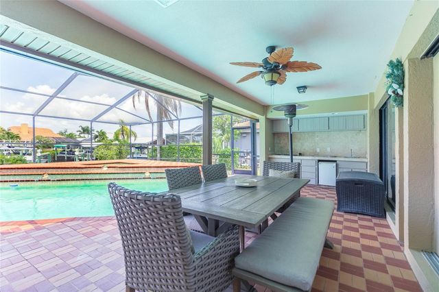 6602 SEABIRD WAY, Apollo Beach, FL 33572