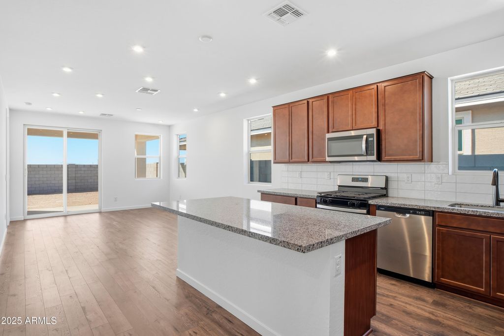 Image 4 of property listing at 24145 W Carver Drive, Buckeye, AZ 85326