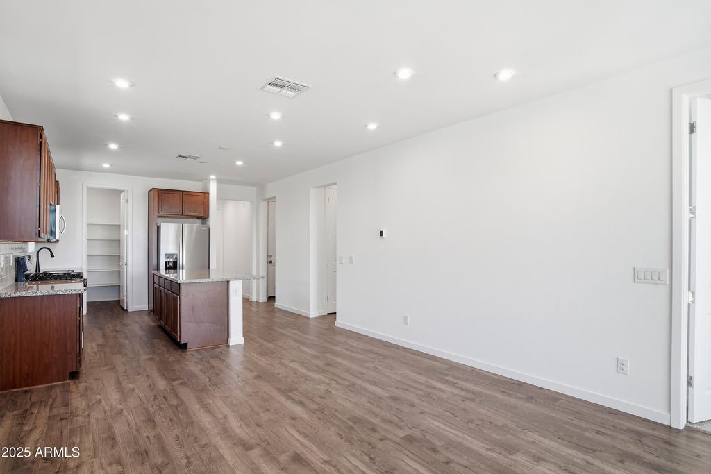 Image 5 of property listing at 24145 W Carver Drive, Buckeye, AZ 85326