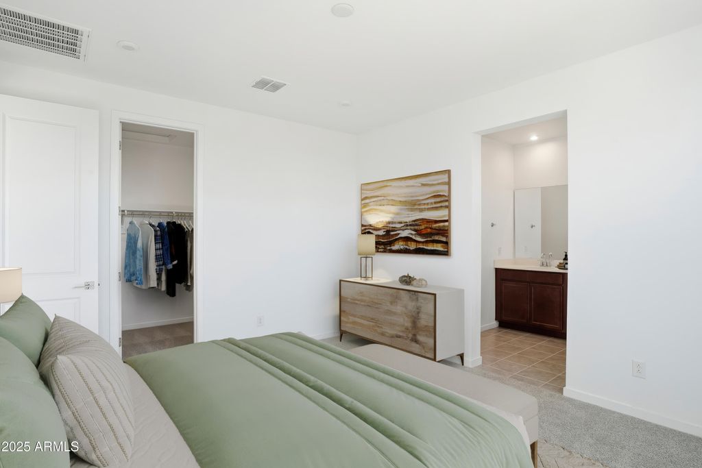 Image 7 of property listing at 24145 W Carver Drive, Buckeye, AZ 85326
