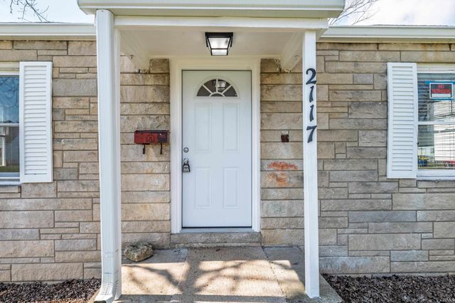 2117 S Beacon Street, Muncie, IN 47302
