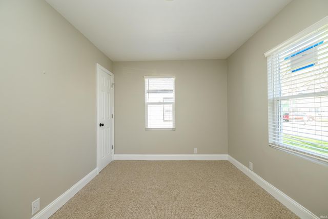 2117 S Beacon Street, Muncie, IN 47302
