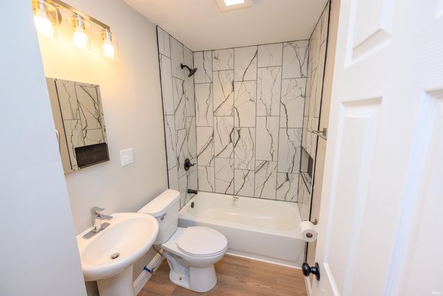 2117 S Beacon Street, Muncie, IN 47302