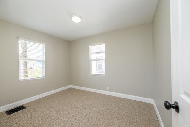 2117 S Beacon Street, Muncie, IN 47302