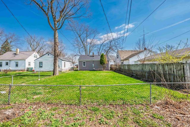 2117 S Beacon Street, Muncie, IN 47302