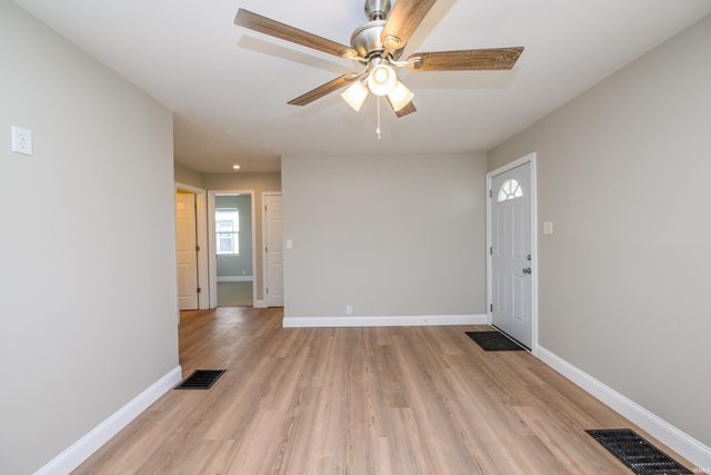 2117 S Beacon Street, Muncie, IN 47302