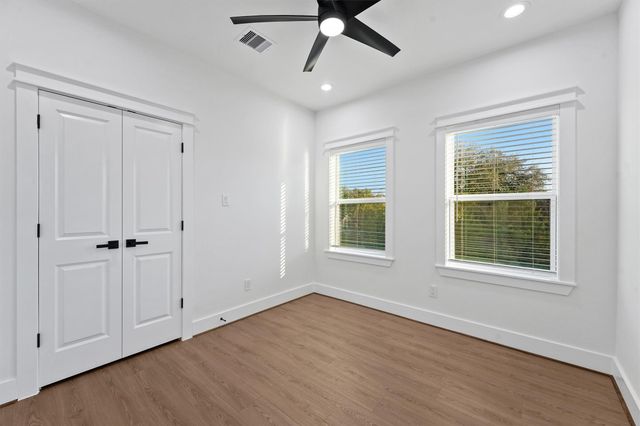 4208 Castor Street B, Houston, TX 77022