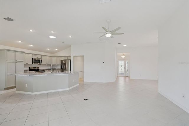 3279 DZURO DRIVE, Oxford, FL 34484