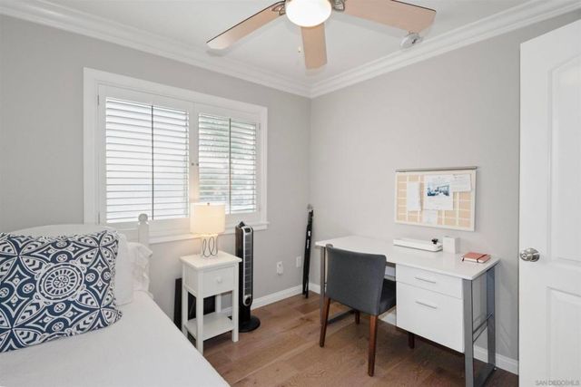 1052 Isabella Avenue E, San Diego, CA 92118